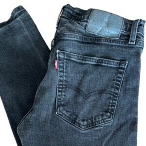 Levi 512 Black Jean w33  l32